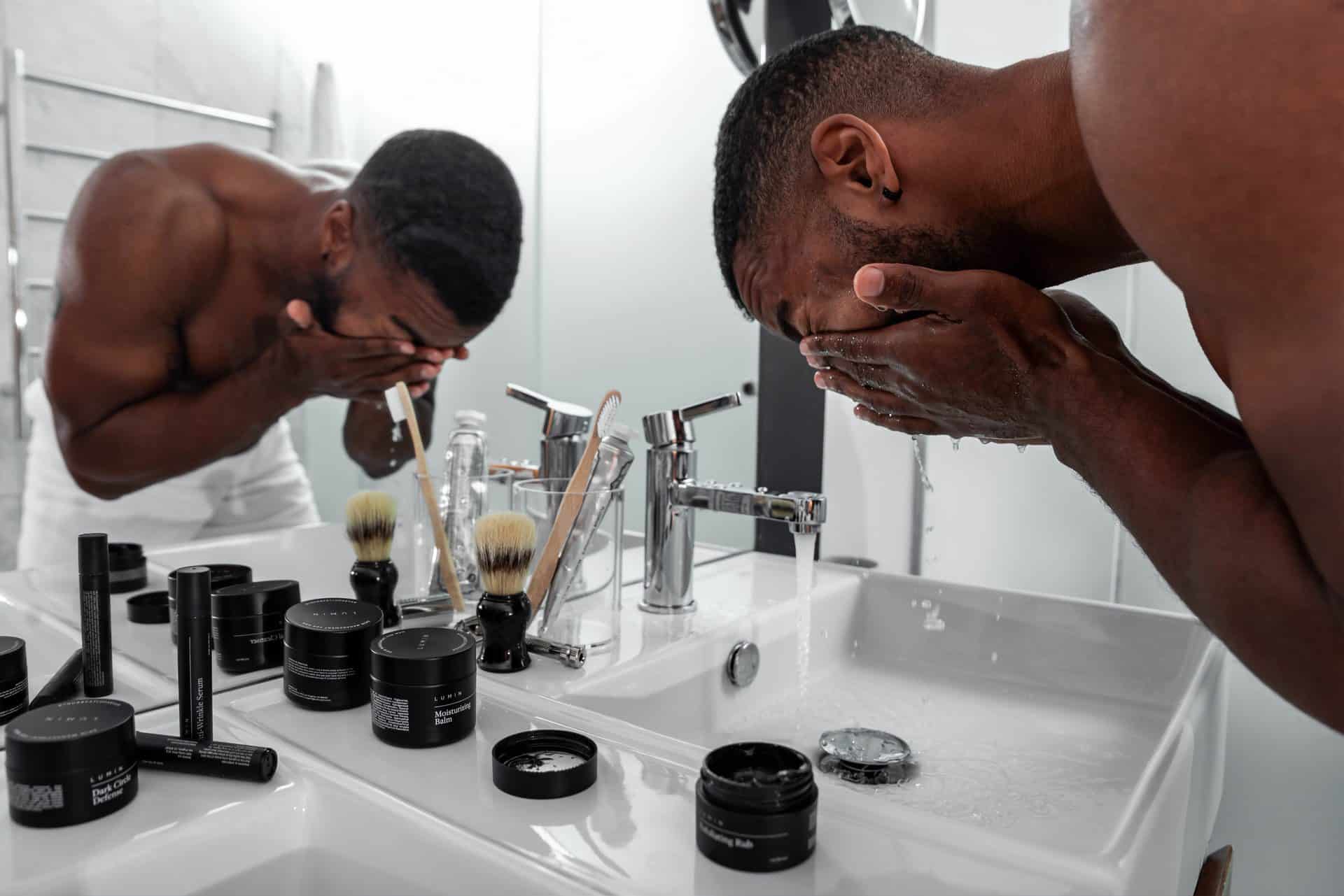 6 Essential Winter Skincare Tips for Men to Fight Dry and Dull Skin