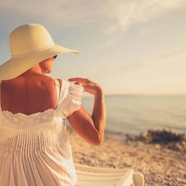 Essential Sun Protection Tips for Optimal Recovery After Facelift Surgery