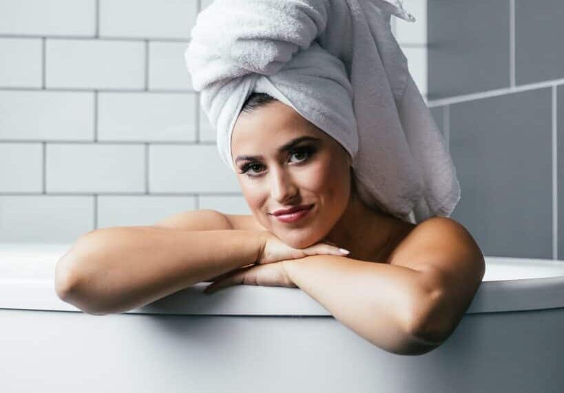 Essential Tips for Washing Your Hair Safely After Facelift Surgery