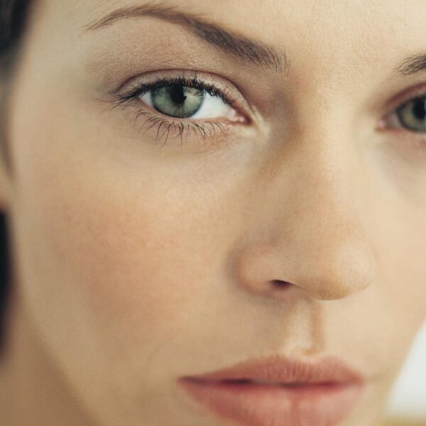 Top Eye Care Secrets: Banish Dark Circles, Puffiness, and Wrinkles for a Youthful Look!