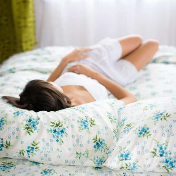 Ultimate Guide to Sleeping Comfortably After Your Tummy Tuck: Tips for a Restful Recovery