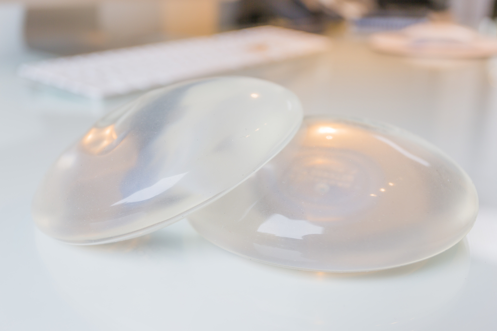 Unveiling the Strength and Resilience of Breast Implants: What You Need to Know!