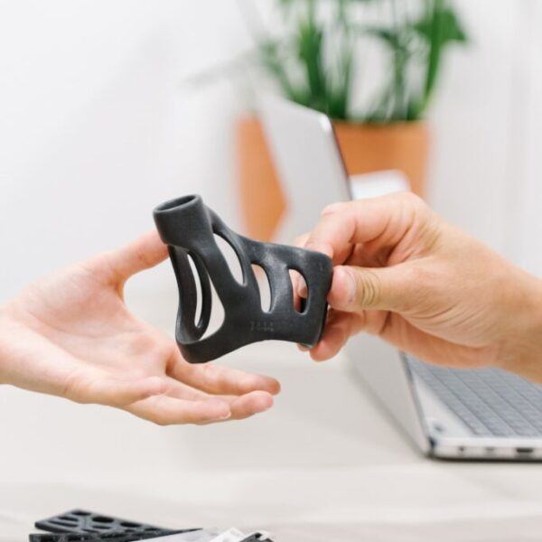 Unlocking Relief: How a Carpal Tunnel Splint Can Alleviate Your Pain